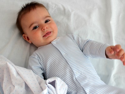 Bodies, pijamas y calcetines de Zara para tu bebé