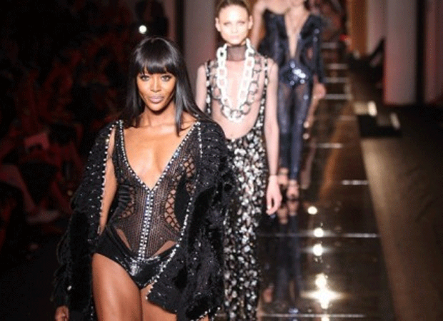 Naomi Campbell Versace