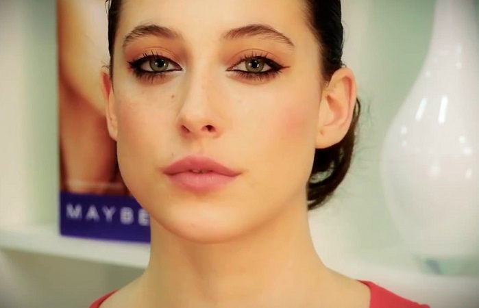 maquillaje con gel liner