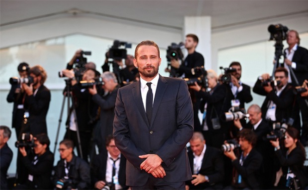 ralph fiennes listamejor vestidos