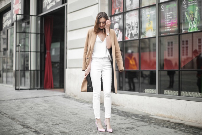 cómo vestir elegante con jeans (7)