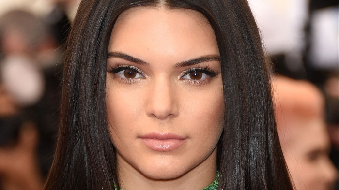 Cómo maquillarse como Kendall Jenner (3)