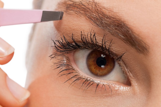 cómo depilarse las cejas (2)